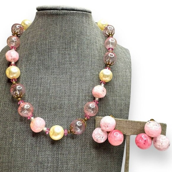 Lisner Jewelry - Lisner Faux Pearl Pink Bubble Acrylic Crystal Gold Tone Necklace Earring Set